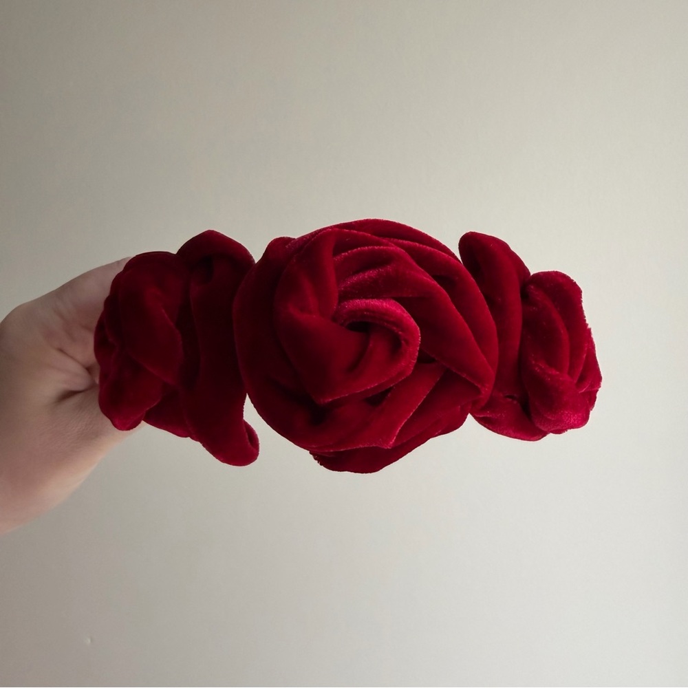 Alilang Burgundy Velvet Rose Headband - Picture 3 of 3